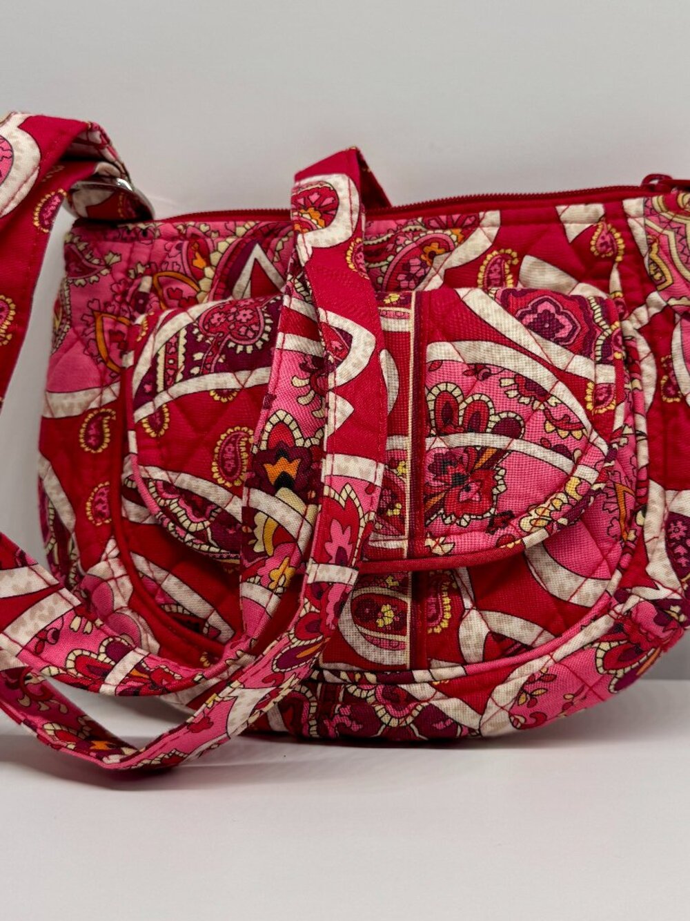 Vera Bradley quilted crossbody featuring the retired "Rosy Posies" Pattern